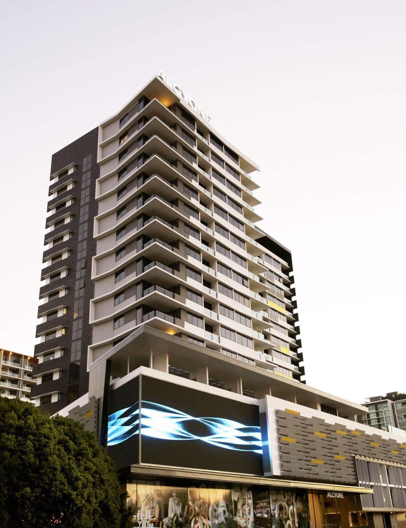 Aparthotel Alcyone Residences 4*